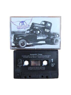 3/$30 | Aerosmith 'Pump' Vintage 1989 Cassette Tape Geffen Lyric Book TESTED